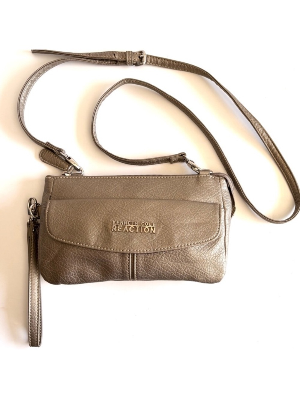 Kenneth Cole Reaction Crossbody Bag
